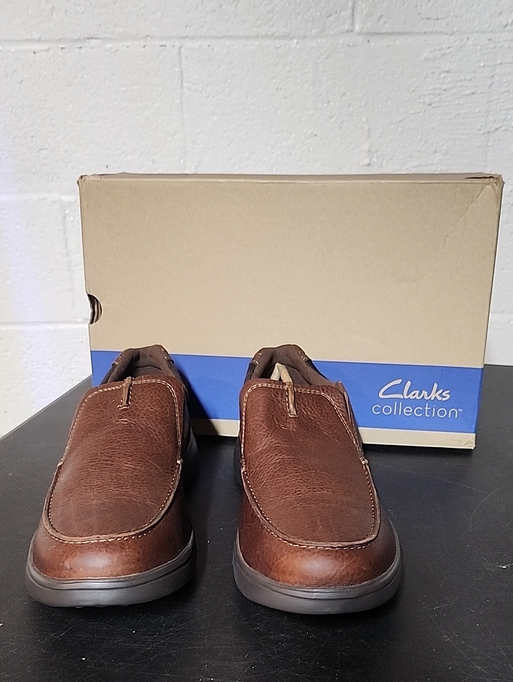 Clarks  Bradley Free Brown Leather Slip-On Loafers for Men